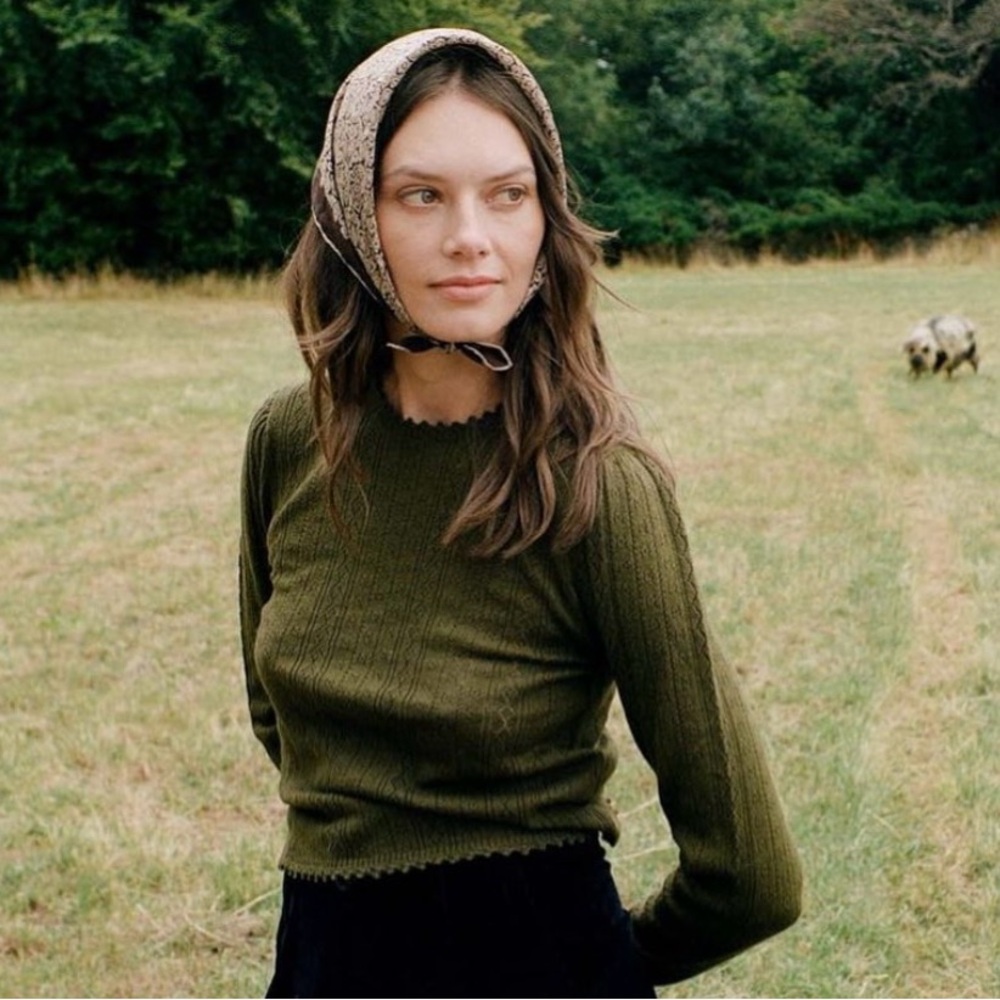Doen Daniela Pullover in Olive Branch